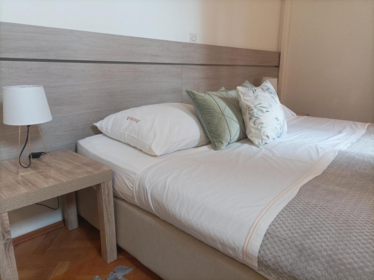 Villas Arbia - Rio By The Beach Banjol ภายนอก รูปภาพ